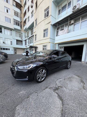 Hyundai Elantra 2015, 322,743 km - 2.0 l - Bakı
