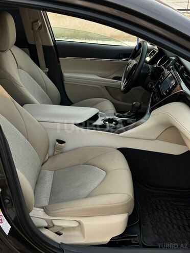 Toyota Camry 2018, 179,000 km - 2.5 л - Xırdalan