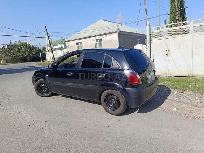 Kia Rio 2006, 345,678 km - 1.5 l - Qazax