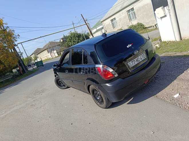 Kia Rio 2006, 345,678 km - 1.5 l - Qazax