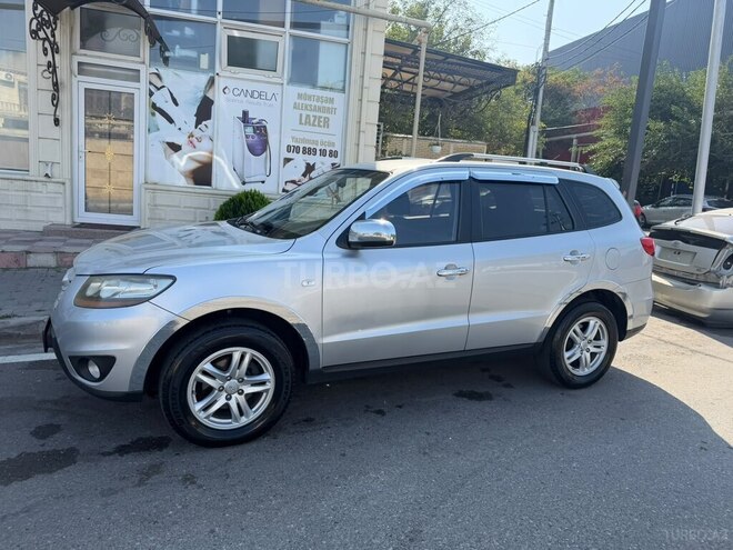 Hyundai Santa Fe 2009, 318,000 km - 2.0 л - Bakı