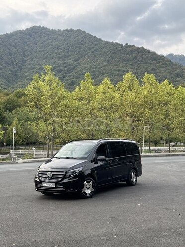 Mercedes V 250 2017, 182,000 km - 2.0 l - Bakı