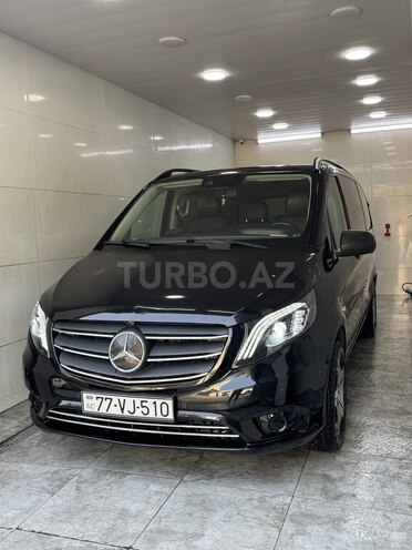Mercedes V 250 2017, 182,000 km - 2.0 l - Bakı