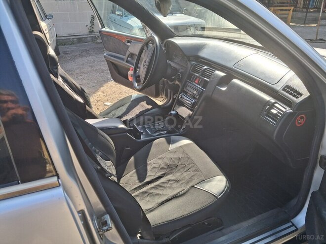 Mercedes E 230 1997, 348,700 km - 2.3 l - Tovuz