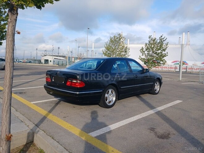 Mercedes E 280 2000, 207,000 km - 2.8 l - Bakı