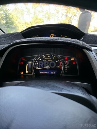 Honda Civic 2008, 259,000 km - 1.3 l - Masallı