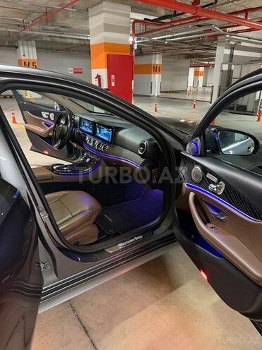Mercedes E 220 d 2016, 130,000 km - 2.0 l - Bakı