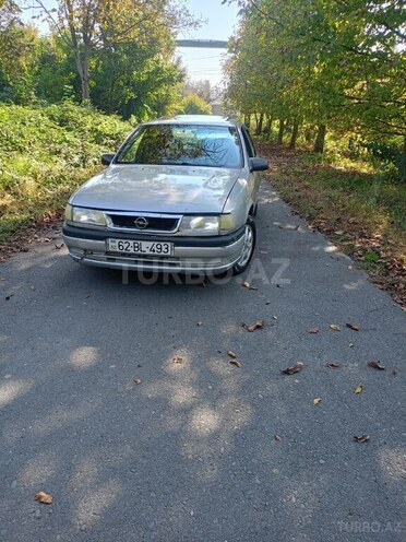 Opel Vectra 1993, 400,000 km - 2.0 l - Zaqatala