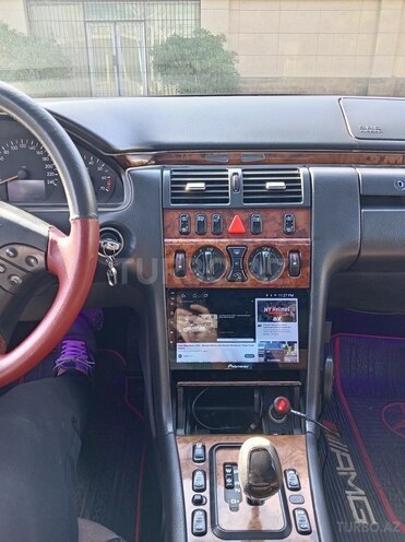 Mercedes E 240 2000, 266,000 km - 2.4 l - Bakı