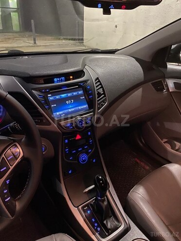 Hyundai Elantra 2014, 140,000 km - 1.8 л - Bakı
