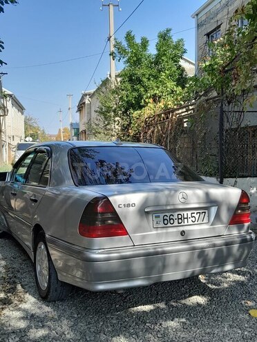 Mercedes C 180 1999, 432,084 km - 1.8 l - Yevlax