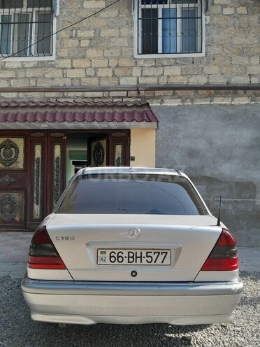 Mercedes C 180 1999, 432,084 km - 1.8 l - Yevlax