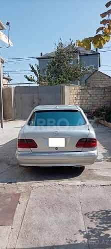 Mercedes E 230 1996, 558,364 km - 2.3 л - Sumqayıt