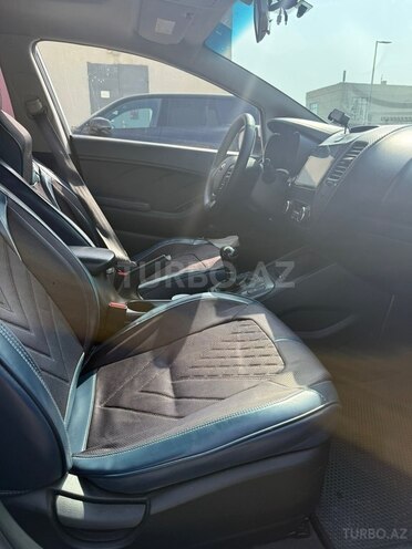 Kia K3 2015, 180,000 km - 1.6 l - Bakı