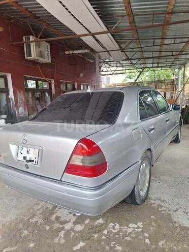 Mercedes C 220 1996, 300,200 km - 2.2 l - Şirvan