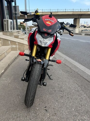 Jiangmen  2023, 36,000 km - 0.3 l - Bakı