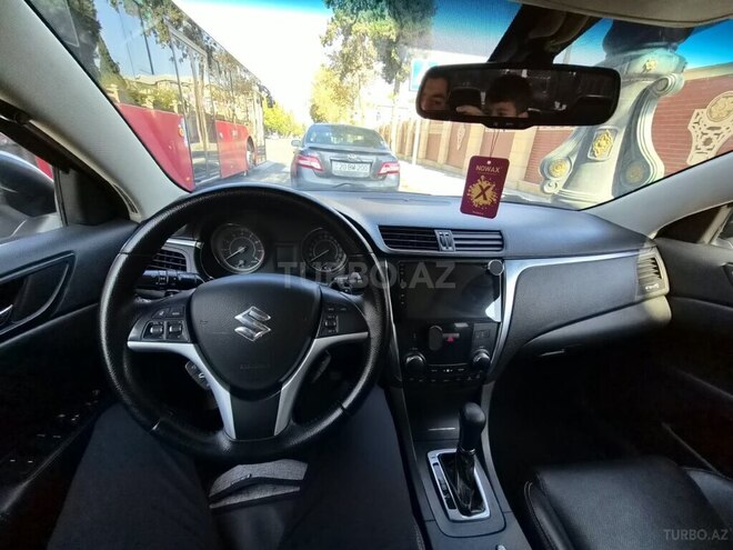 Suzuki Kizashi 2010, 171,000 km - 2.4 l - Gəncə