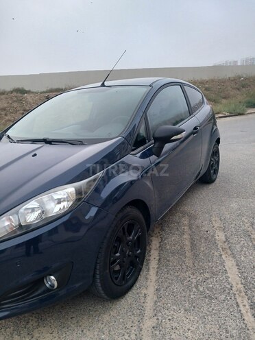 Ford Fiesta 2015, 111,498 km - 1.4 л - Bakı