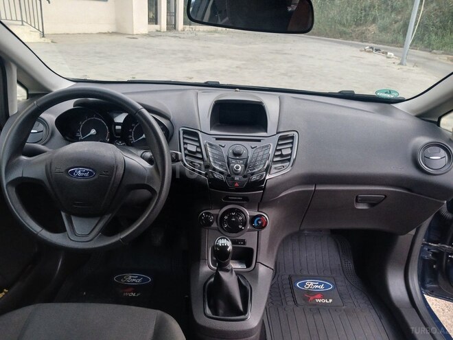 Ford Fiesta 2015, 111,498 km - 1.4 л - Bakı