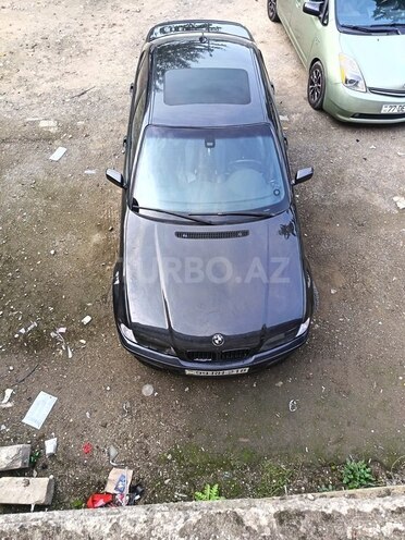 BMW 318 1998, 100,000 km - 1.9 л - Masallı