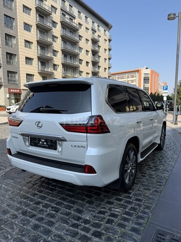 Lexus LX 570 2016, 54,000 km - 5.7 l - Bakı