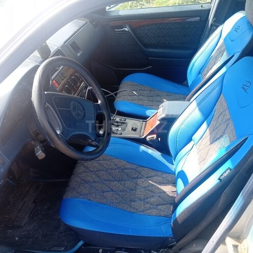 Mercedes C 180 1995, 438,355 km - 1.8 л - Salyan