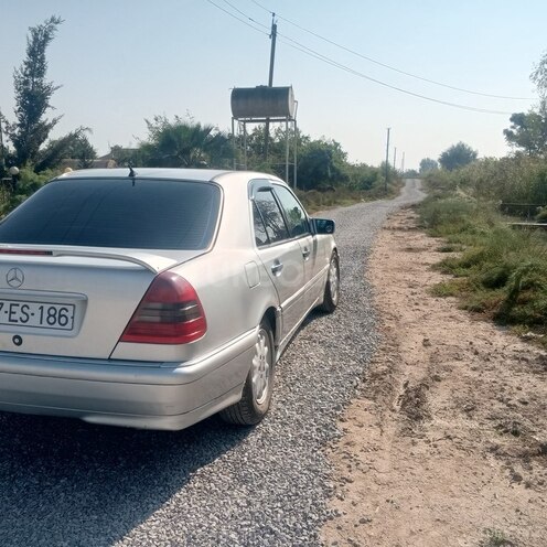 Mercedes C 180 1995, 438,355 km - 1.8 л - Salyan