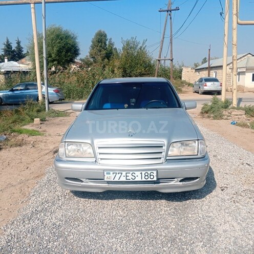 Mercedes C 180 1995, 438,355 km - 1.8 л - Salyan