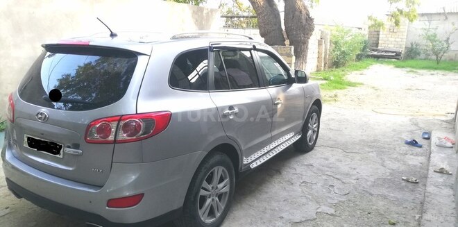 Hyundai Santa Fe 2009, 176,000 km - 2.0 l - Bakı