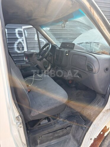 Ford Transit 2002, 650,000 km - 2.4 л - Bakı