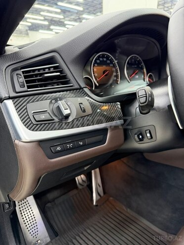BMW M5 2012, 74,000 km - 4.4 l - Bakı