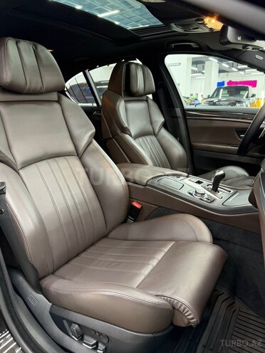 BMW M5 2012, 74,000 km - 4.4 l - Bakı