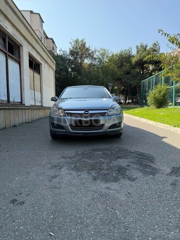 Opel Astra 2006, 275,764 km - 1.4 l - Bakı