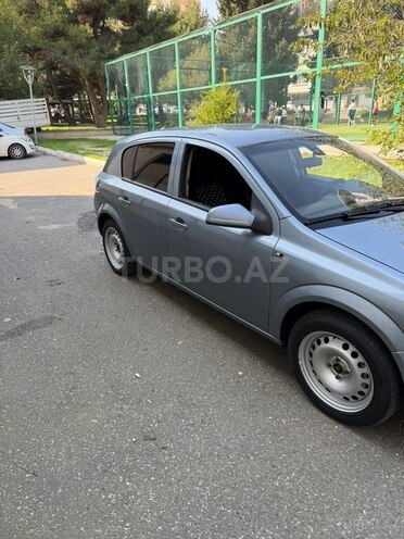 Opel Astra 2006, 275,764 km - 1.4 l - Bakı