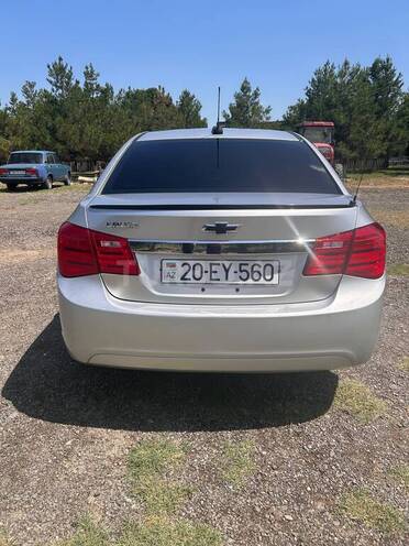 Chevrolet Cruze 2015, 300,000 km - 1.4 l - Gəncə