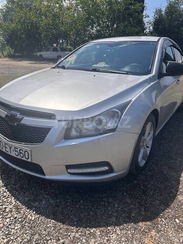 Chevrolet Cruze 2015, 300,000 km - 1.4 l - Gəncə