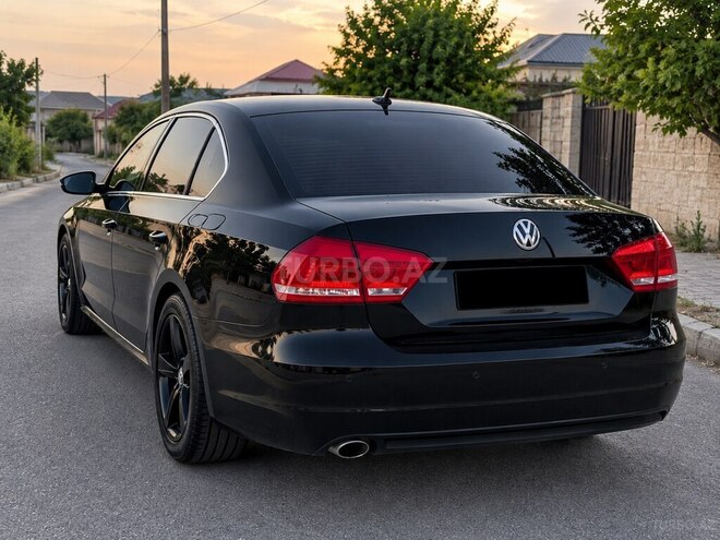 Volkswagen Passat 2012, 230,000 km - 2.5 л - Bakı