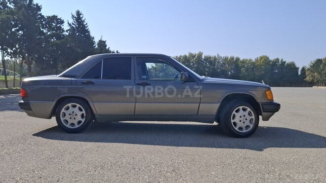 Mercedes 190 1993, 112,000 km - 2.0 l - Bakı