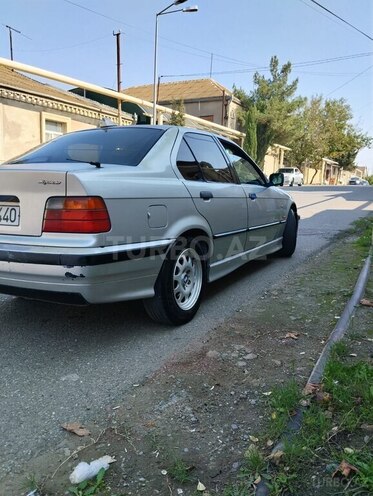 BMW 318 1997, 442,000 km - 1.8 l - Bakı