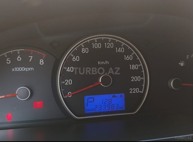 Hyundai Elantra 2010, 234,000 km - 1.6 л - Bakı