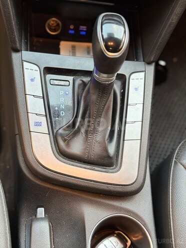Hyundai Elantra 2018, 160,000 km - 1.6 l - Bakı