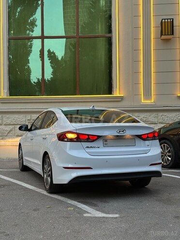 Hyundai Elantra 2018, 160,000 km - 1.6 l - Bakı
