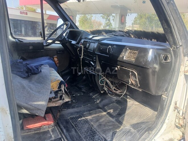 GAZ 2705 1999, 255,880 km - 2.7 l - Sabirabad