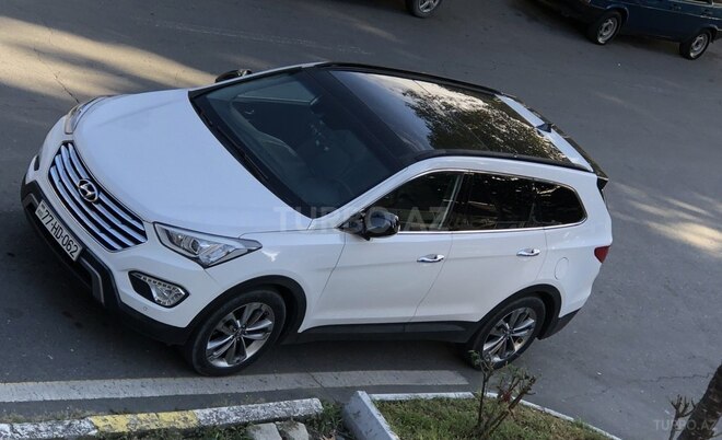 Hyundai Grand Santa Fe 2013, 261,196 km - 2.2 л - Zaqatala
