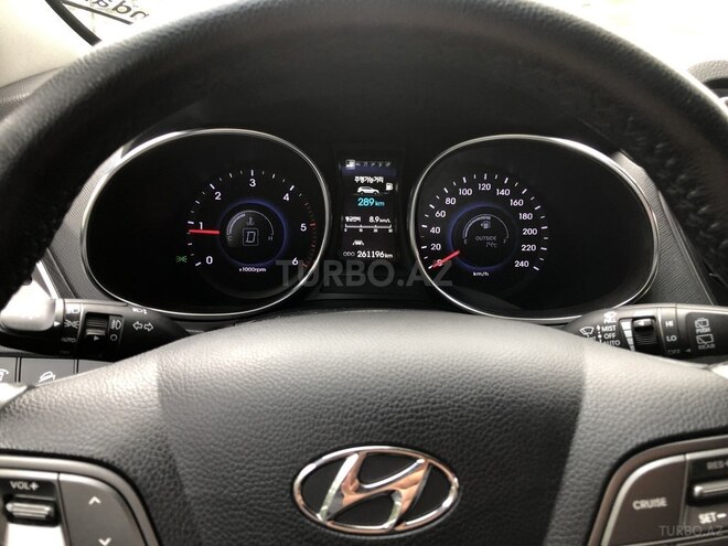 Hyundai Grand Santa Fe 2013, 261,196 km - 2.2 л - Zaqatala
