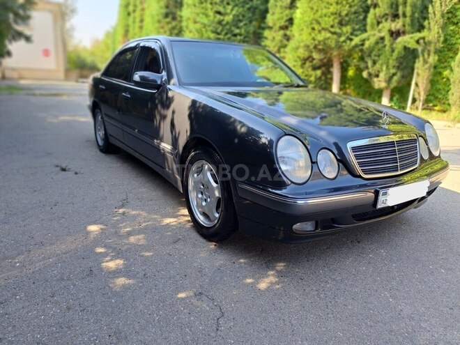 Mercedes E 240 2001, 149,000 km - 2.4 l - Bakı