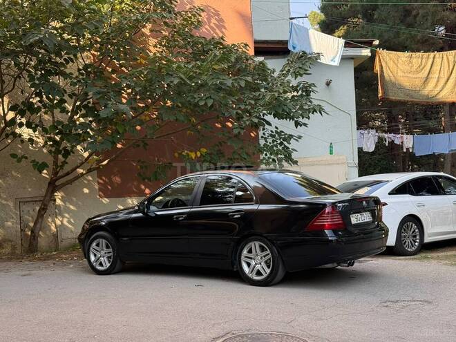 Mercedes C 240 2000, 210,000 km - 2.6 l - Bakı