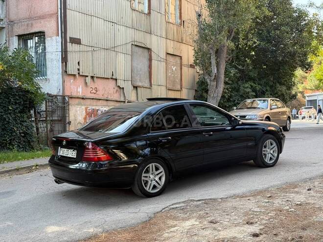 Mercedes C 240 2000, 210,000 km - 2.6 l - Bakı