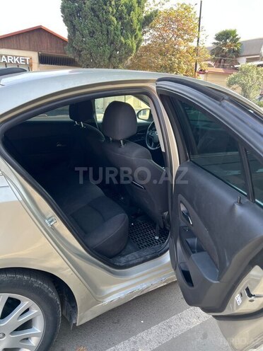 Chevrolet Cruze 2015, 272,793 km - 1.4 л - Gəncə