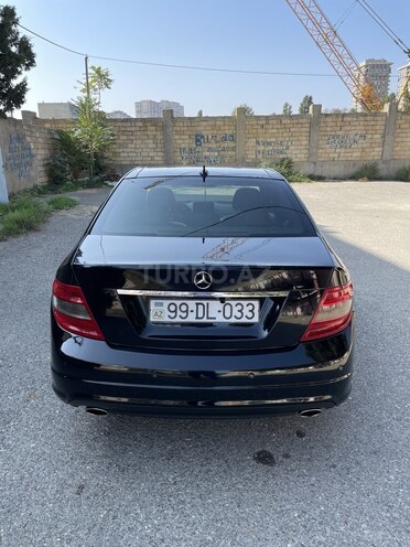Mercedes C 300 4MATIC 2009, 280,000 km - 3.0 l - Bakı